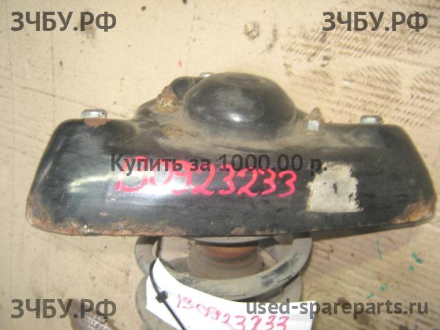 Volkswagen Passat B5 Стойка передняя правая (в сборе)
