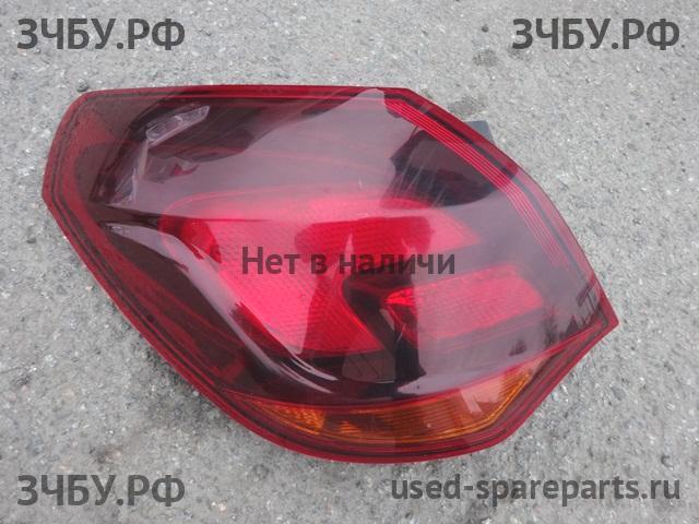 Opel Astra J Фонарь левый
