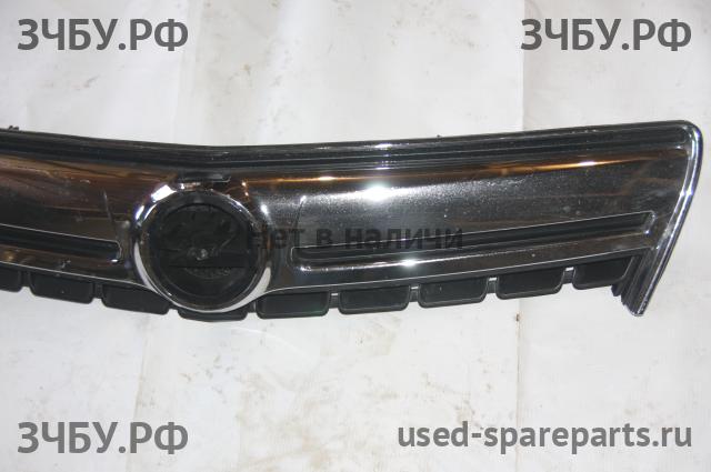 Opel Antara Решетка радиатора