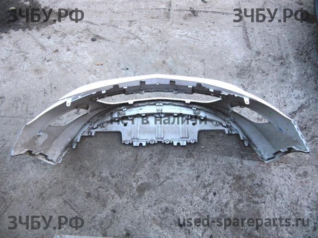 Opel Astra J Бампер передний