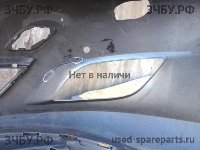 Opel Astra J Бампер передний