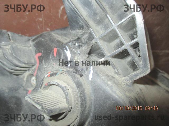 KIA Rio 3 Фара левая
