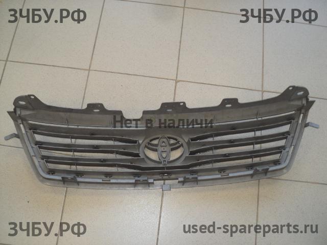 Toyota RAV 4 (3) Решетка радиатора