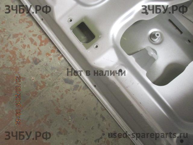 Toyota Corolla (E16 - E17) Крышка багажника