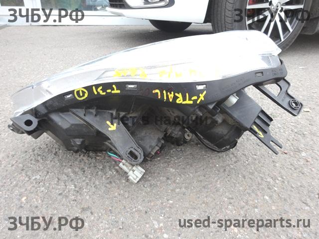 Nissan X-Trail 2 (T31) Фара правая