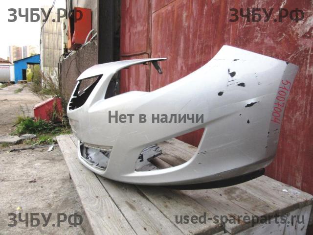 Opel Astra J Бампер передний