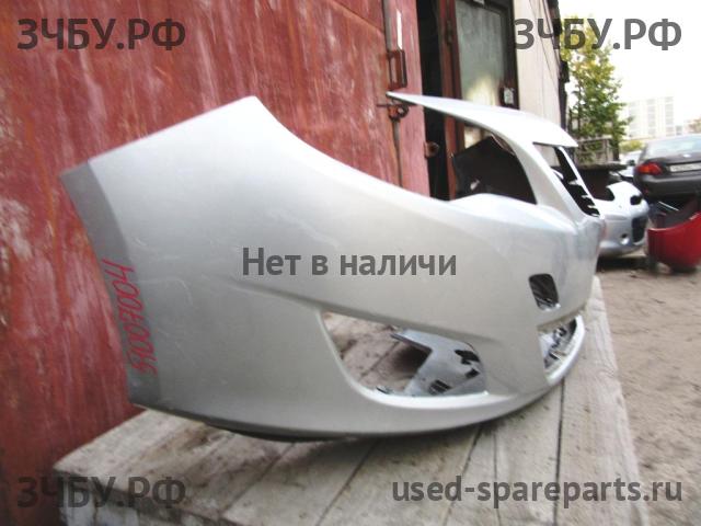 Opel Astra J Бампер передний