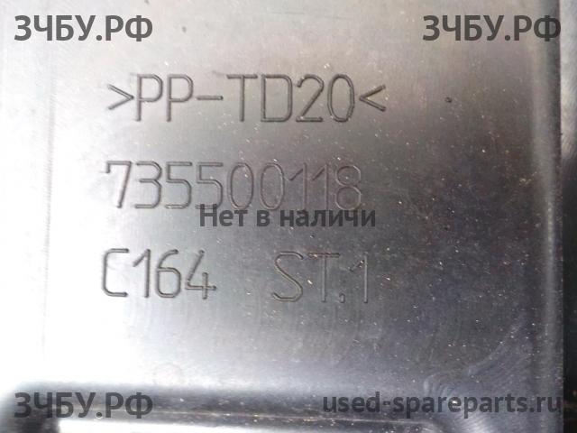 Fiat Punto Evo Бампер передний