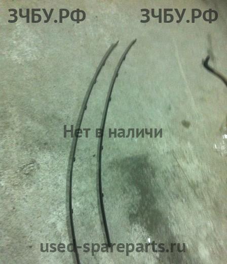 Mazda 3 [BK] Молдинг крыши левый