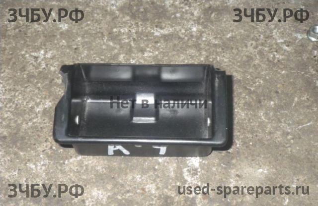 Audi A4 [B5] Пепельница
