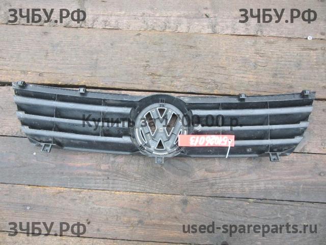 Volkswagen Polo 4 (9N) Решетка радиатора