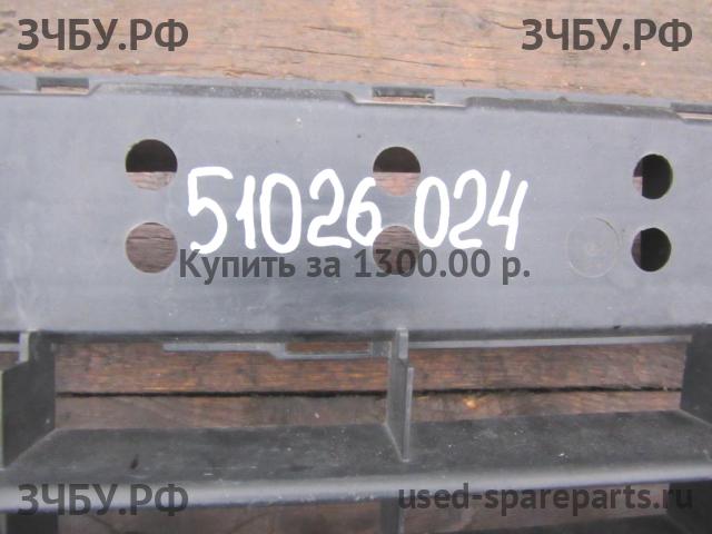 Peugeot 207 Решетка в бампер