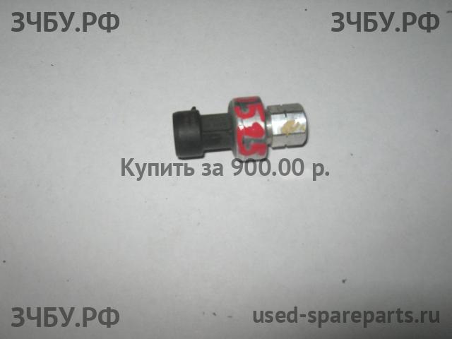 Opel Astra H Датчик системы кондиционирования