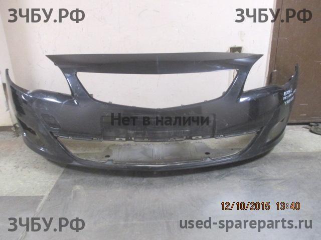 Opel Astra J Бампер передний