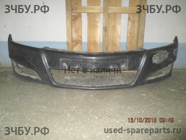 Opel Astra H Бампер передний