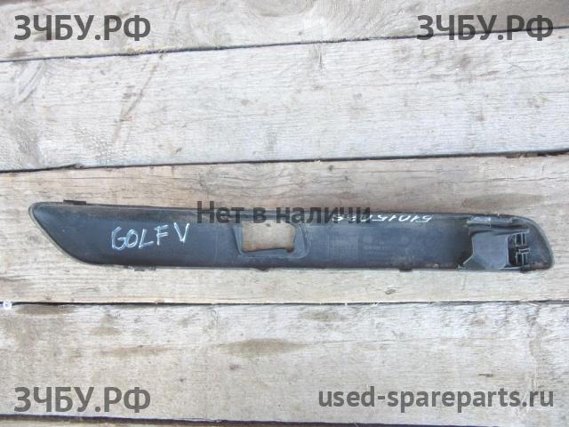 Volkswagen Golf 5 Накладка