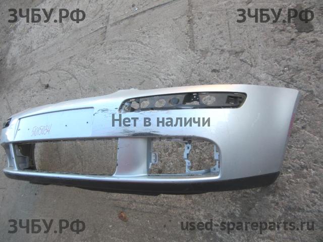 Volkswagen Golf 5 Бампер передний
