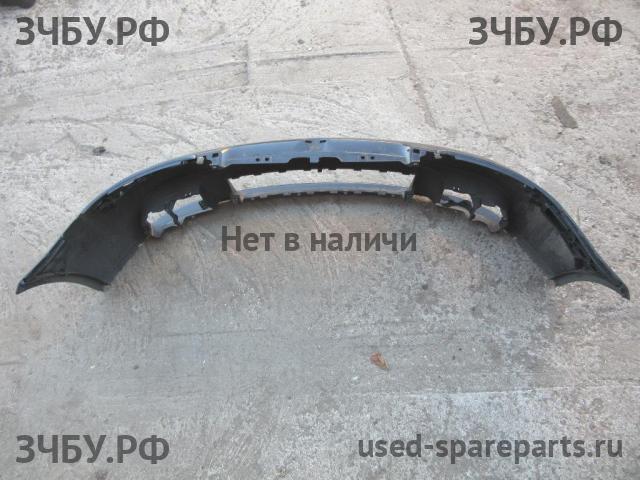 Volkswagen Golf 5 Бампер передний