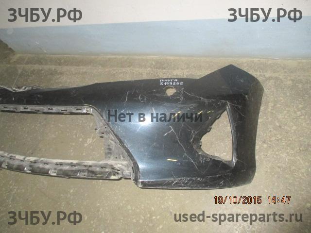 Toyota Auris 2 (E180) Бампер передний