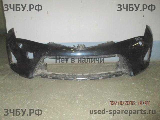 Toyota Auris 2 (E180) Бампер передний