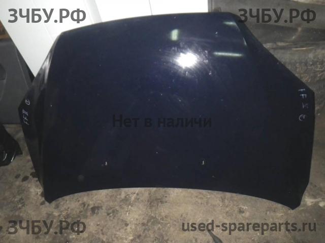 Ford Focus 2 Капот