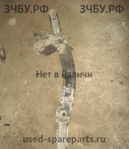 Mazda 3 [BK] Балка подрадиаторная