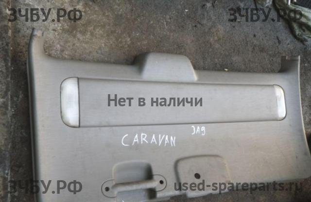 Chrysler Voyager/Caravan 3 Обшивка крышки багажника