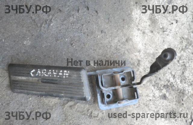 Chrysler Voyager/Caravan 3 Педаль газа