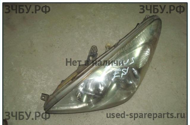 Lexus ES (4) 300/330 Фара левая