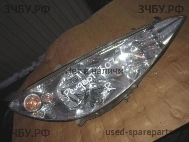 Peugeot 307 Фара правая