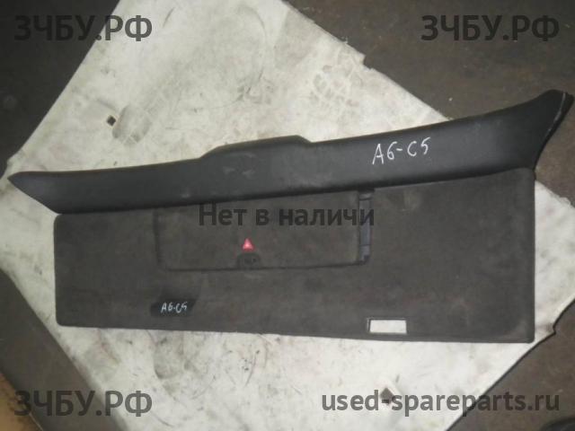 Audi A6 [C5] Обшивка багажника