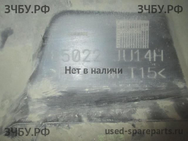 Nissan X-Trail 2 (T31) Бампер задний