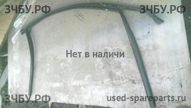 Chevrolet Cruze 1 Накладка двери передней правой