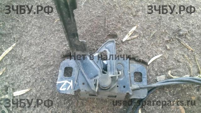 Chevrolet Cruze 1 Замок капота