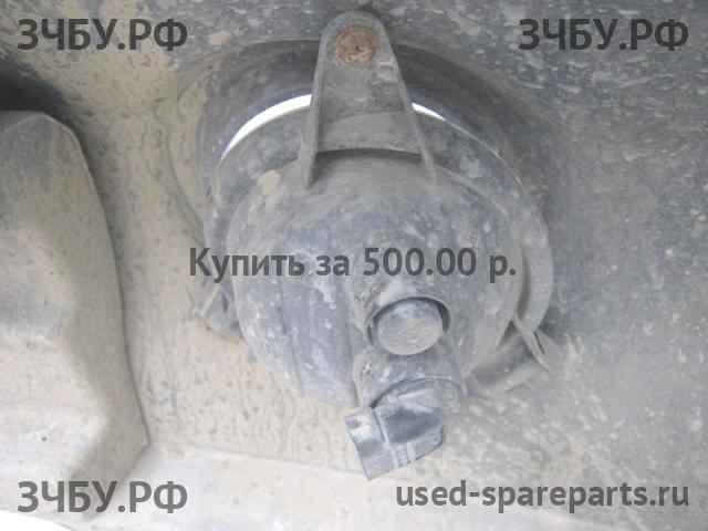 KIA Sorento 1 ПТФ правая