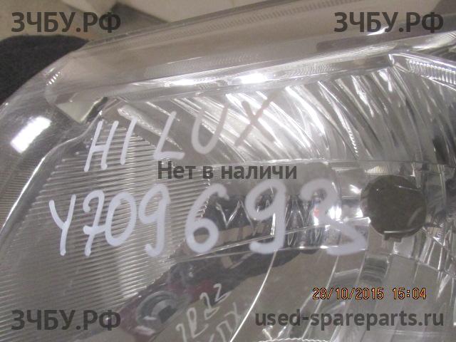 Toyota Hi Lux (3) Pick Up Фара левая