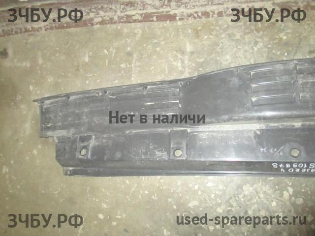 Mitsubishi Pajero/Montero 4 Накладка заднего бампера