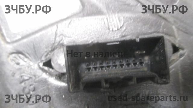 Opel Astra H Зеркало правое электрическое