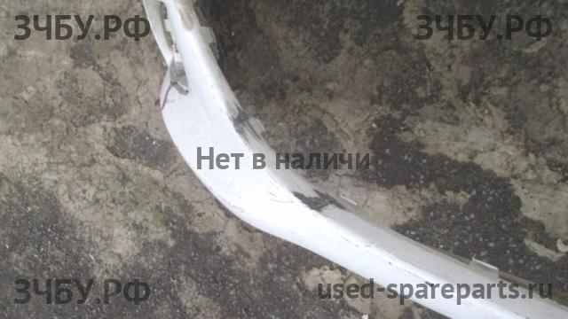 Opel Astra J Бампер передний