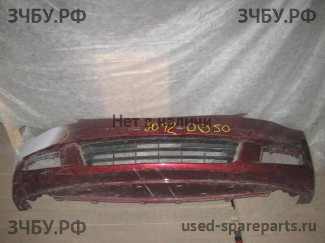 Honda Civic 8 (4D) Бампер передний