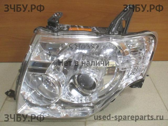 Mitsubishi Pajero/Montero 4 Фара левая