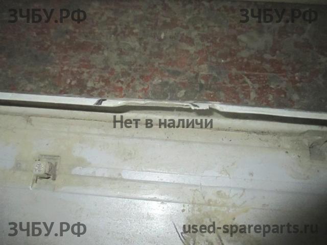Mitsubishi Pajero/Montero 4 Подножка