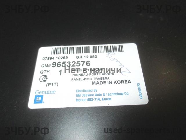 Chevrolet Aveo 1 (T200) Пол багажника