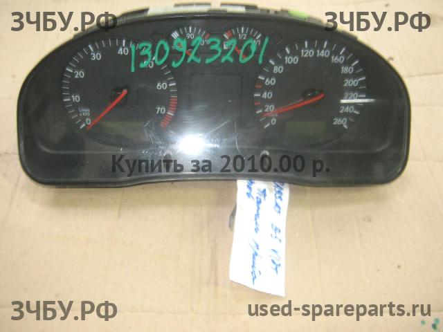 Volkswagen Passat B5 Панель приборов