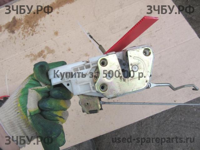 Mitsubishi Pajero Pinin (H60) Замок двери передней правой