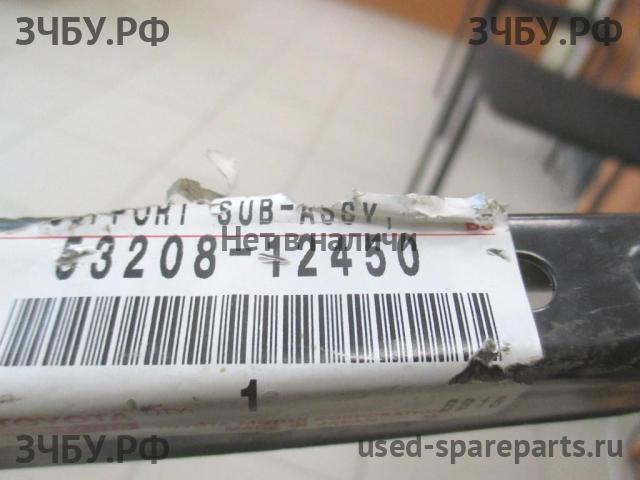 Toyota Corolla (E12) Кронштейн