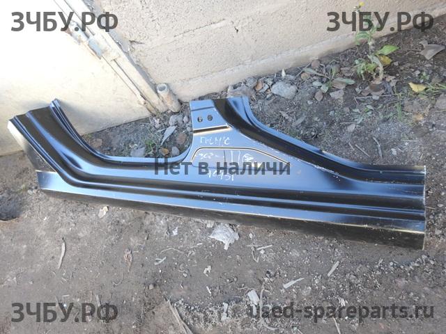 Peugeot 308 Порог правый
