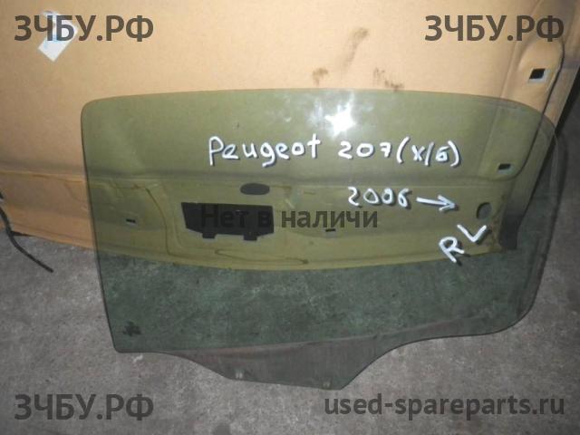 Peugeot 207 Стекло двери задней левой