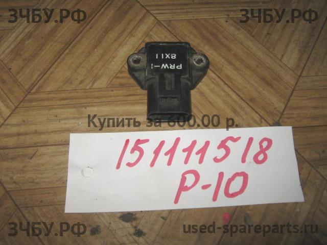 Nissan Prairie М12 Коммутатор