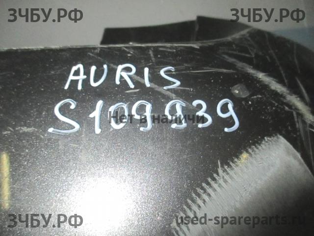 Toyota Auris 1 (E150) Бампер задний